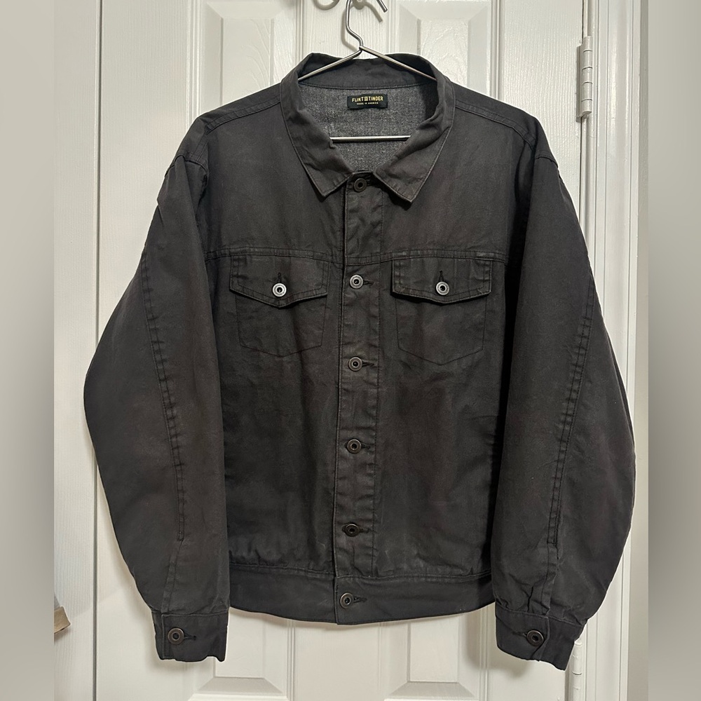 Flint & Tinder Waxed Canvas Trucker  size Medium Flannel Lined
